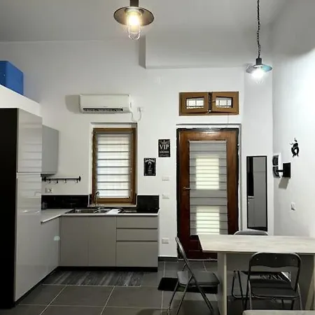 La Casina Di Stellatattoo Дом отдыха Кротоне